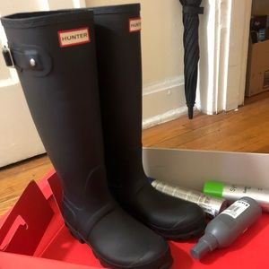 Hunter Original Tall Waterproof Rain Boot